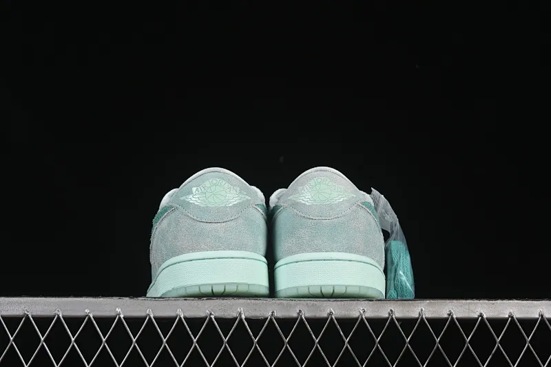 All categories Air Jordan Jordan series basketball shoes Air Jordan 1 Low Air Jordan 1 Low "Washed Teal" AJ1 Joe 1 ice mint low-top cultural casual sneakers HQ8111-300
